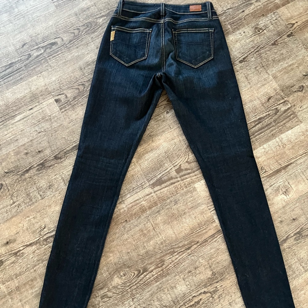 Jeans - Picture 2 of 4